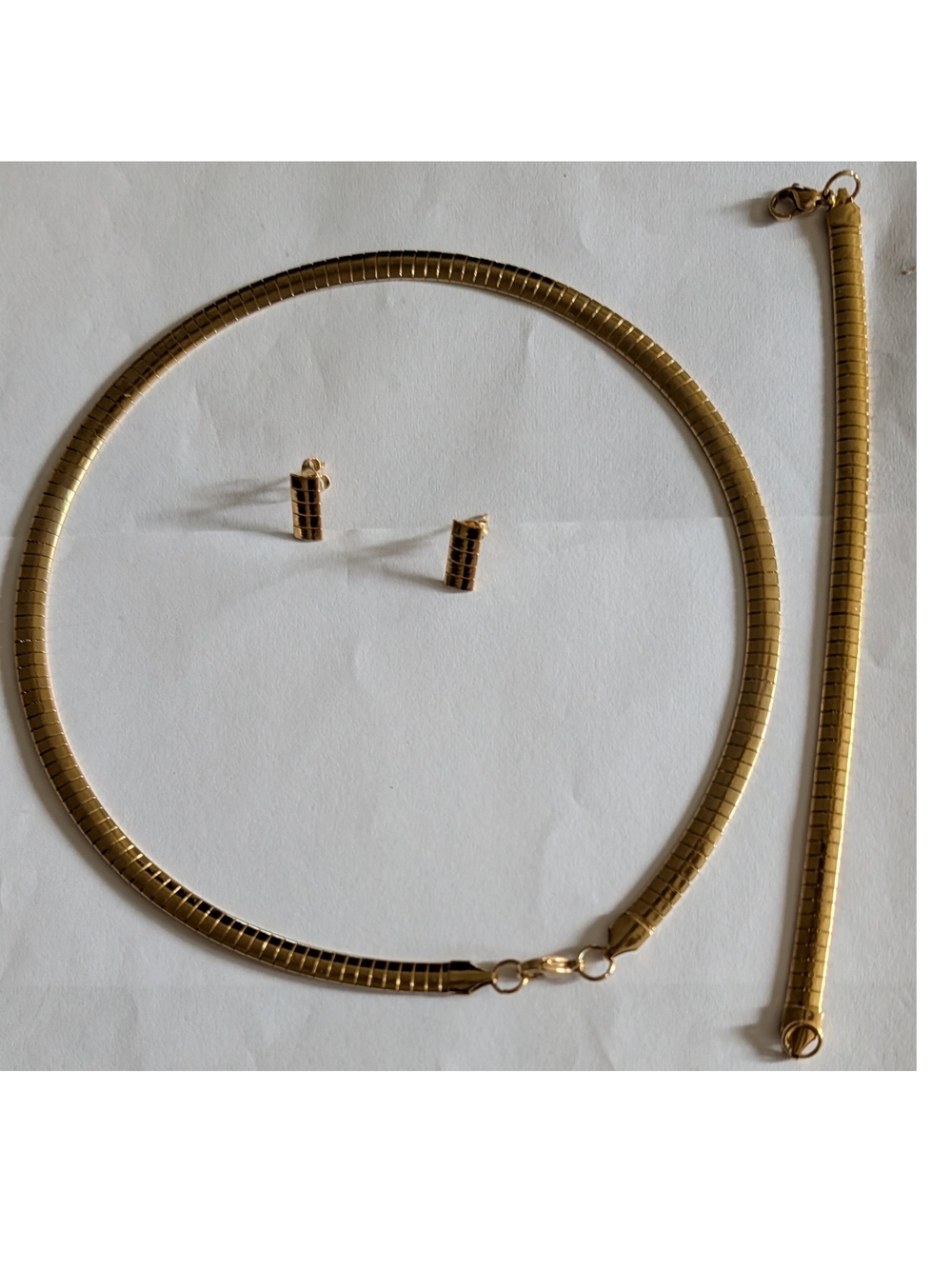 Gold or Silver Choker Women’s Necklace, Bracelet & Stud Earring Set